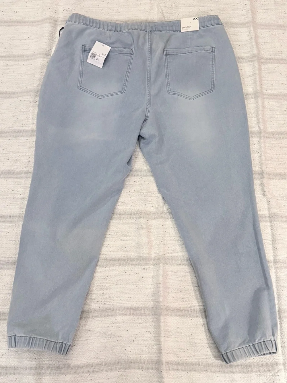 NWT Forever 21 Plus Size Light Blue Drawstring Denim Joggers
